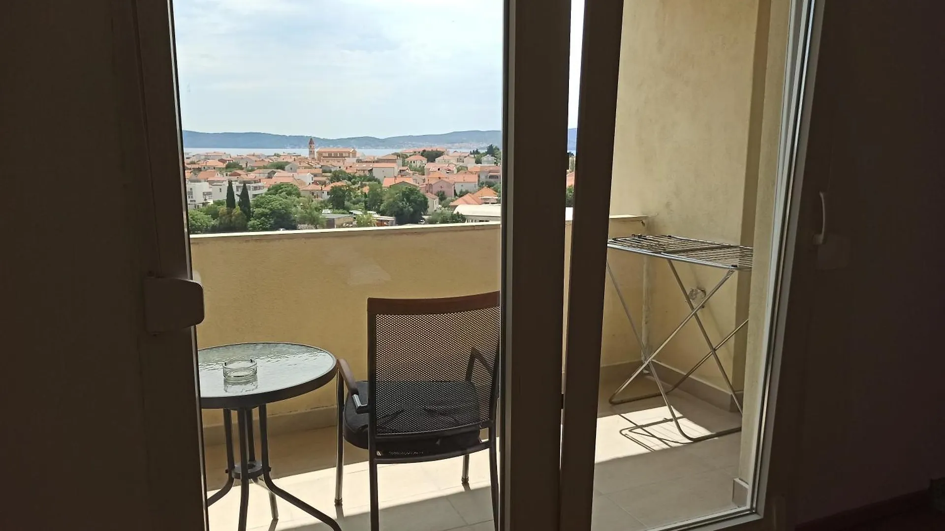 Guest House Renata 2 Apartman Zára